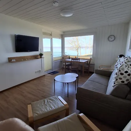 Am Leuchtturm * Schausende